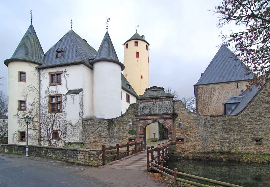Burg Rittersdorf Eifel