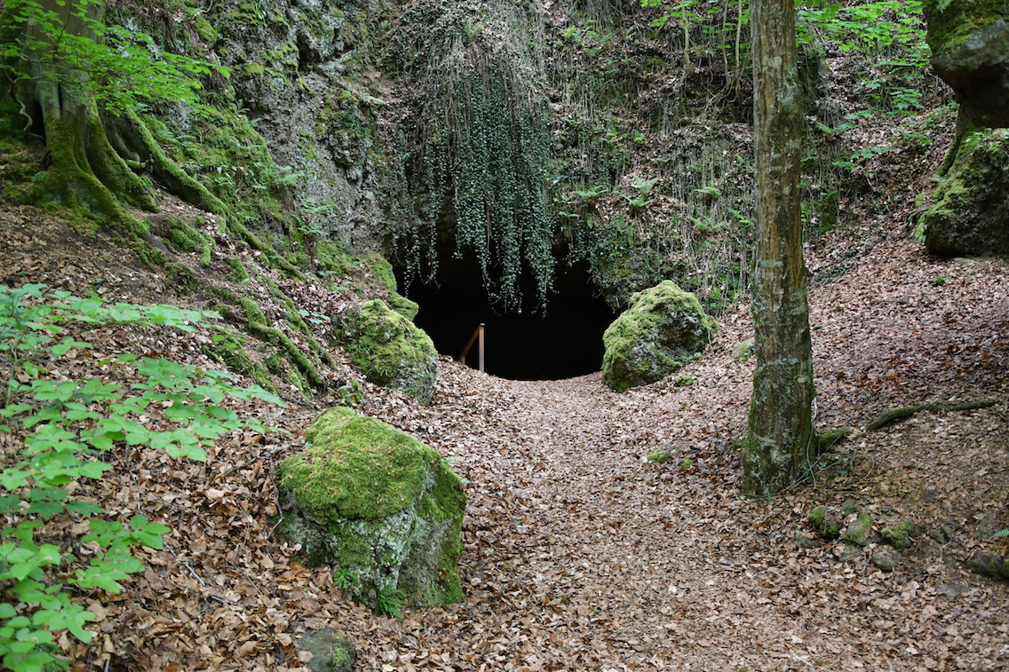 Eishöhlen von Birresborn Eifel