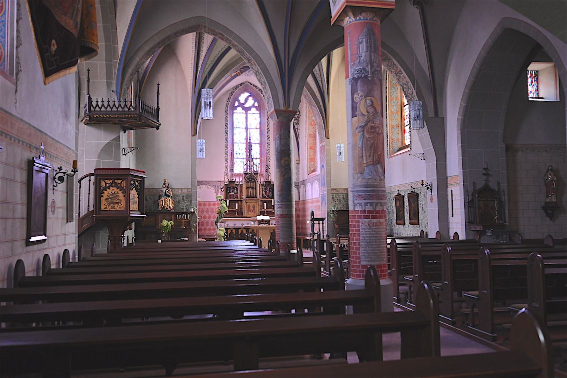 Hönningen Eifel Kirche