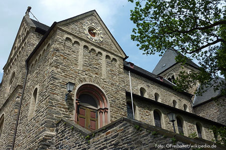 Altenahr MariaeHimmelfahrt